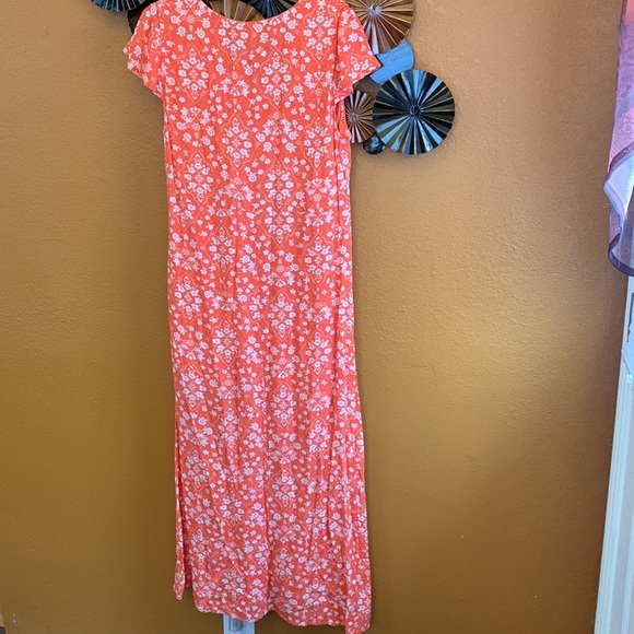 Pink sundress - Picture 9 of 9